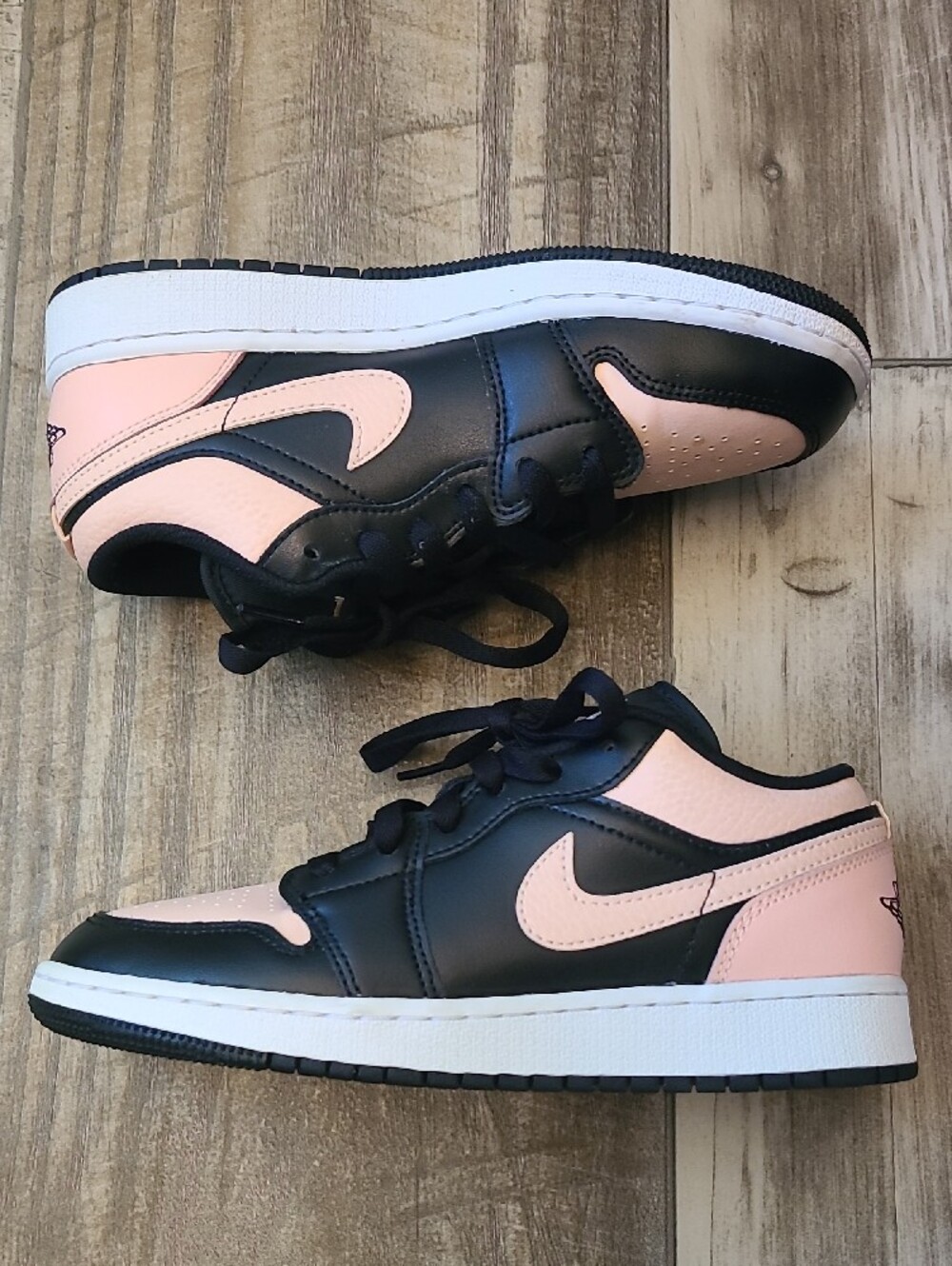 5Y JORDAN 1 Low Crimson Tint Sneakears